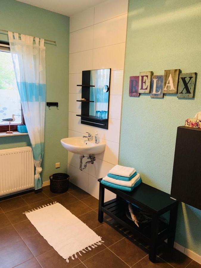 Apartment Ferienwohnung Ottokar Familie Dust Nähe Neubrandenburg *